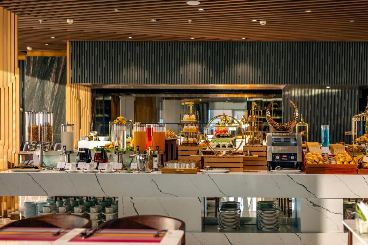 Le Sands Oceanfront Danang Hotel Buitenkant foto