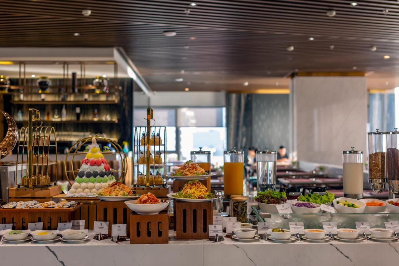 Le Sands Oceanfront Danang Hotel Buitenkant foto