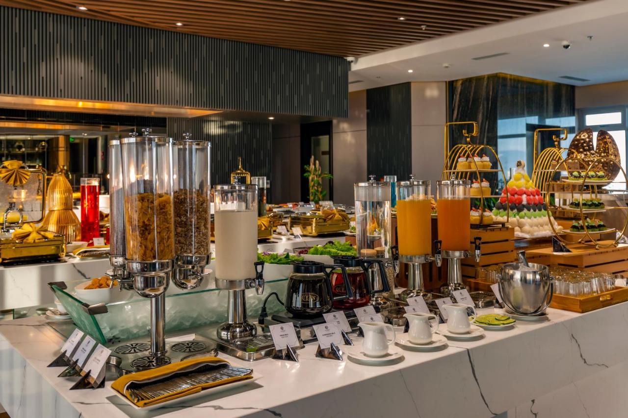 Le Sands Oceanfront Danang Hotel Buitenkant foto