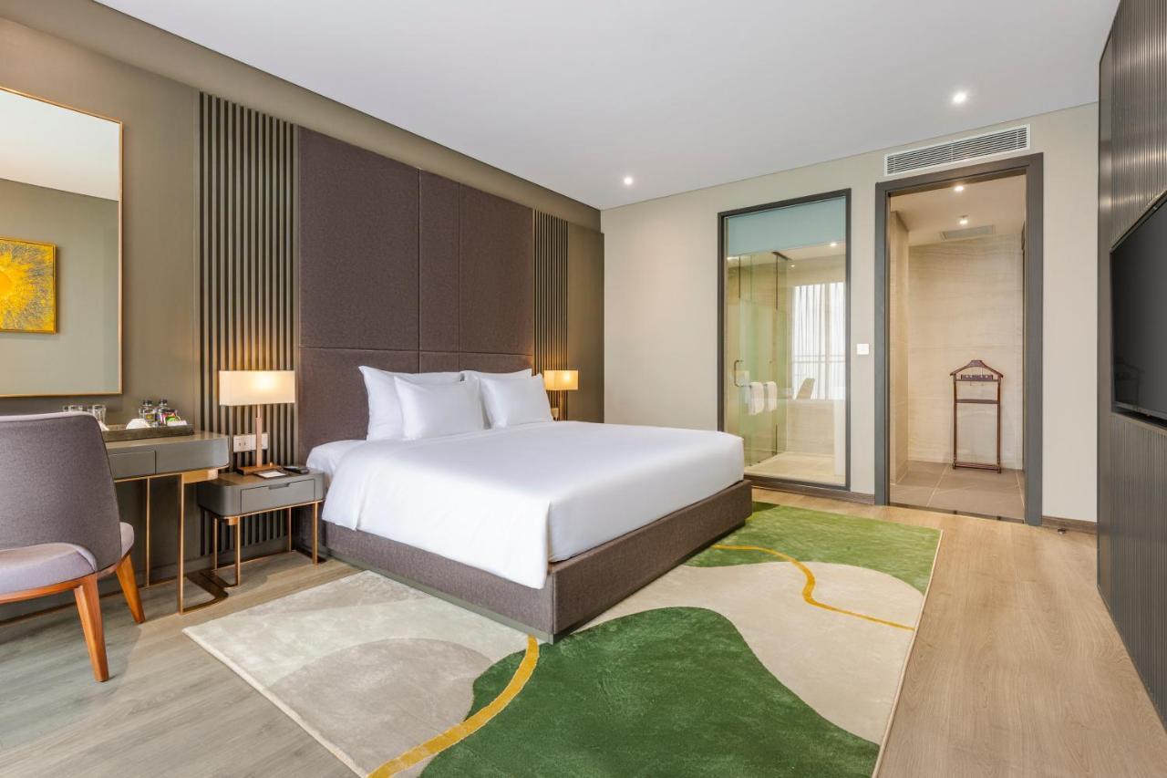 Le Sands Oceanfront Danang Hotel Buitenkant foto