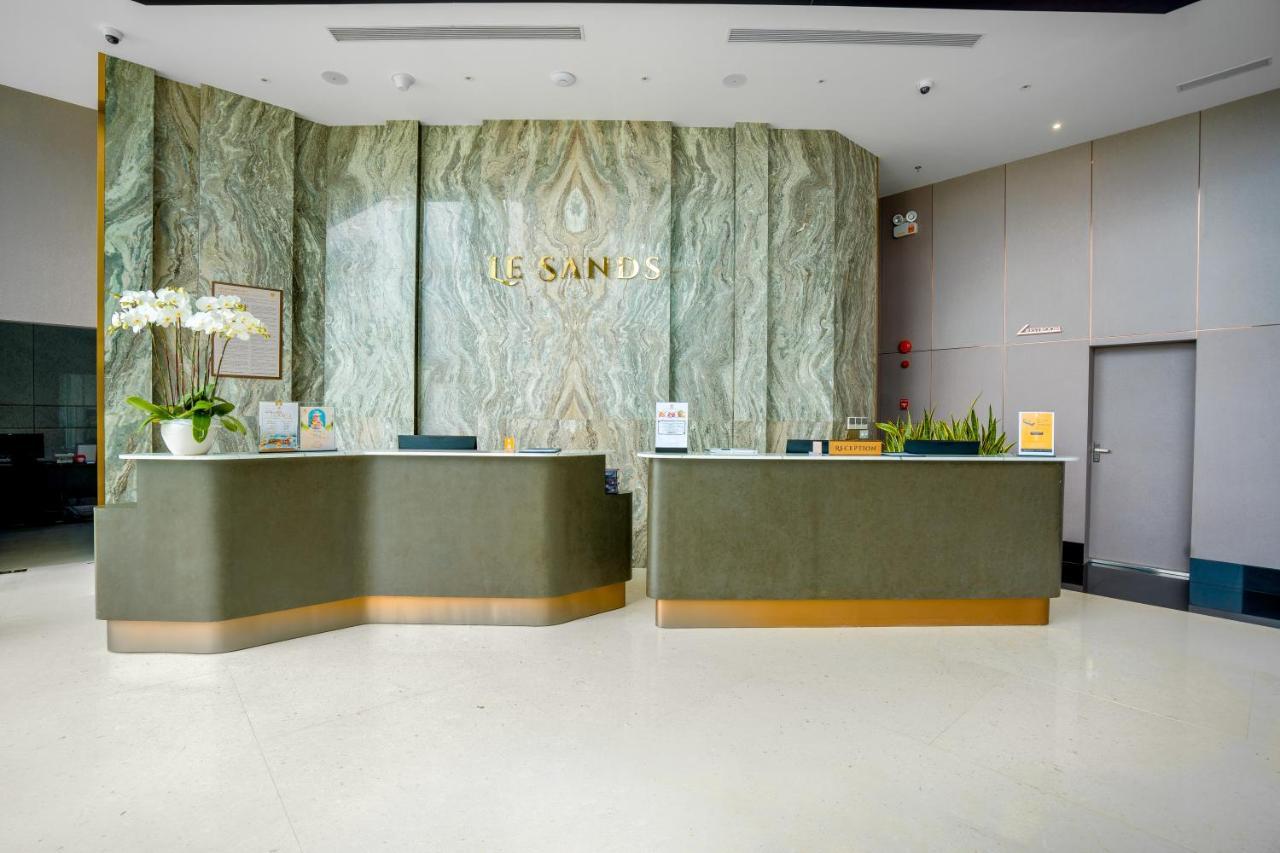 Le Sands Oceanfront Danang Hotel Buitenkant foto