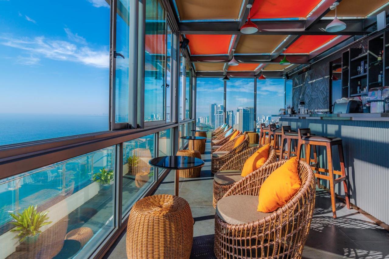 Le Sands Oceanfront Danang Hotel Buitenkant foto