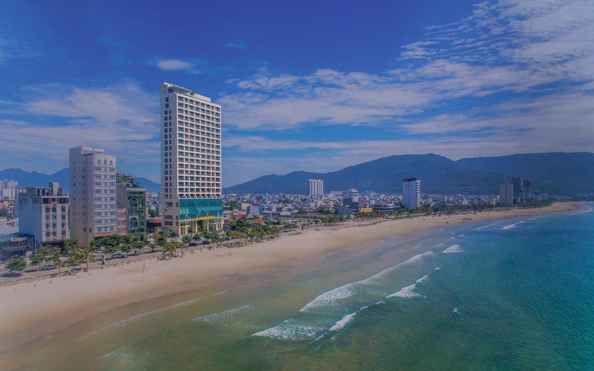 Le Sands Oceanfront Danang Hotel Buitenkant foto